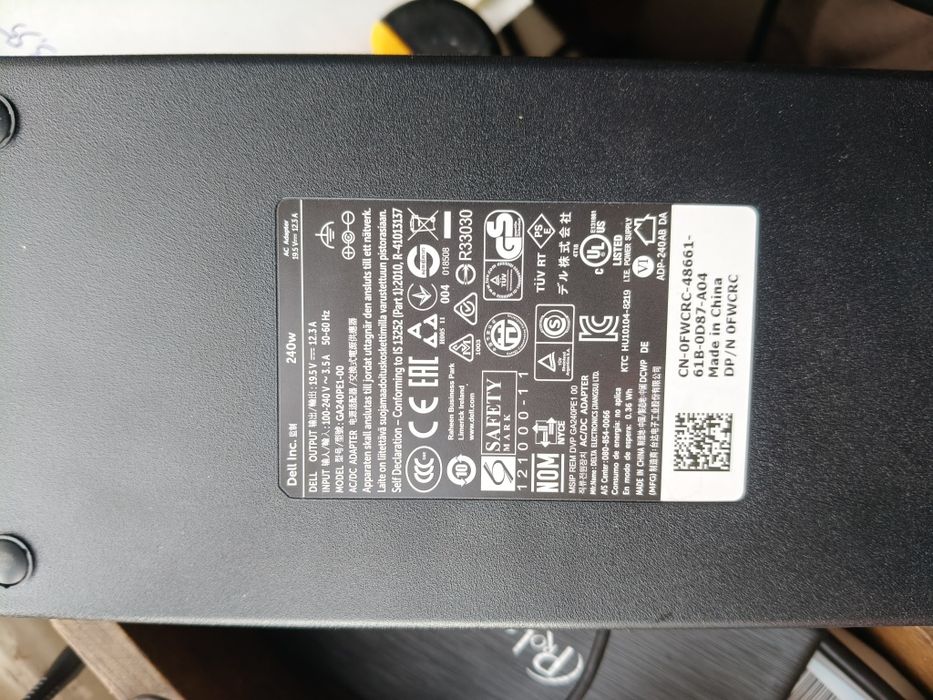 Ноутбук Dell Precision 7740 17.3" I5 9400H RTX3000 6gb 32/512