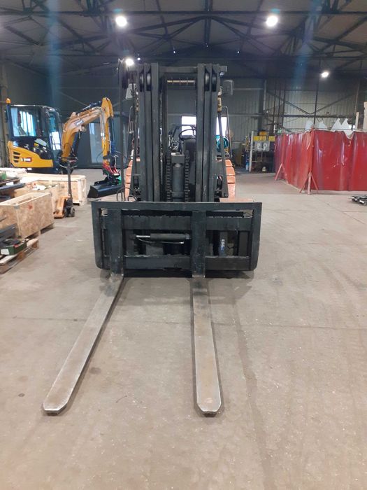 Wózek widłowy Shangli CPYD60, gaz, 2011r, 4362 mth, udźwig 6000kg