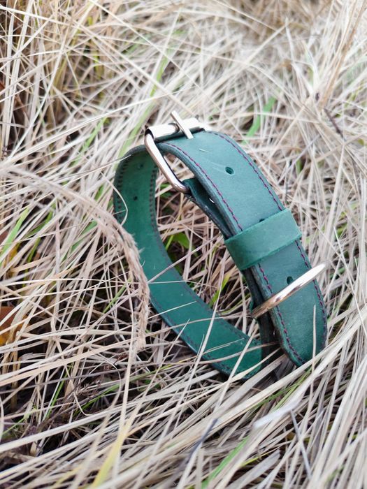 Нашийник для собак з натуральної шкіри ручної роботи