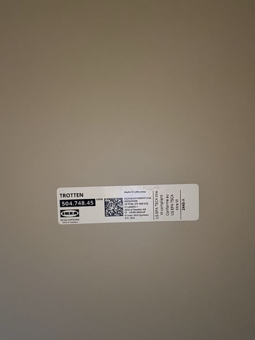 Secretária para trabalhar sentado ou em pé