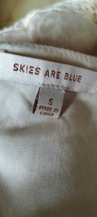 Morelowa sukienka z długim rękawem w stylu boho Skies Are Blue S
