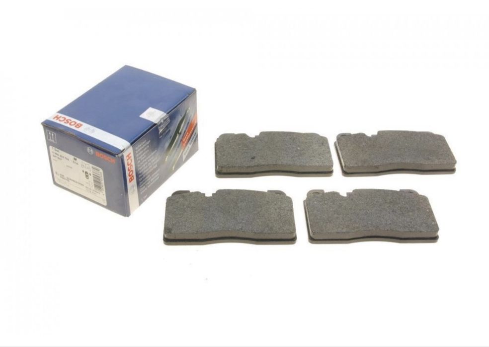 Передні гальмівні колодки Audi Q5