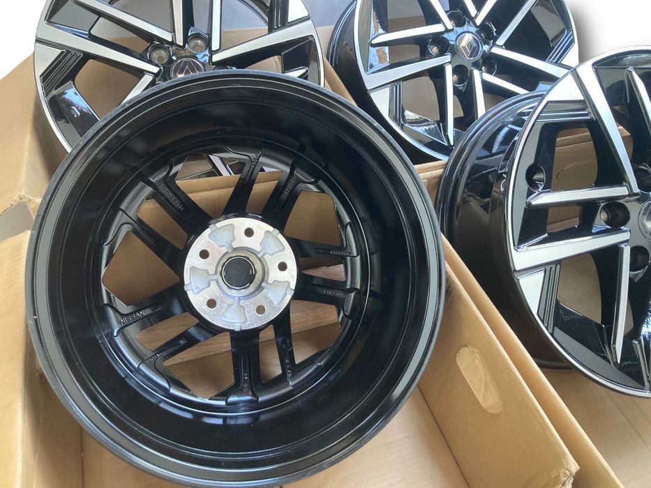 Felgi ALUMINIOWE 17 Renault Austral Symbioz Koleos Arcana Captur 2 NOW