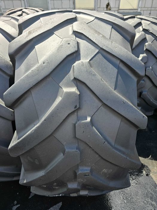 710/60R30 Trelleborg TM900 JM989 JM990 Komplet