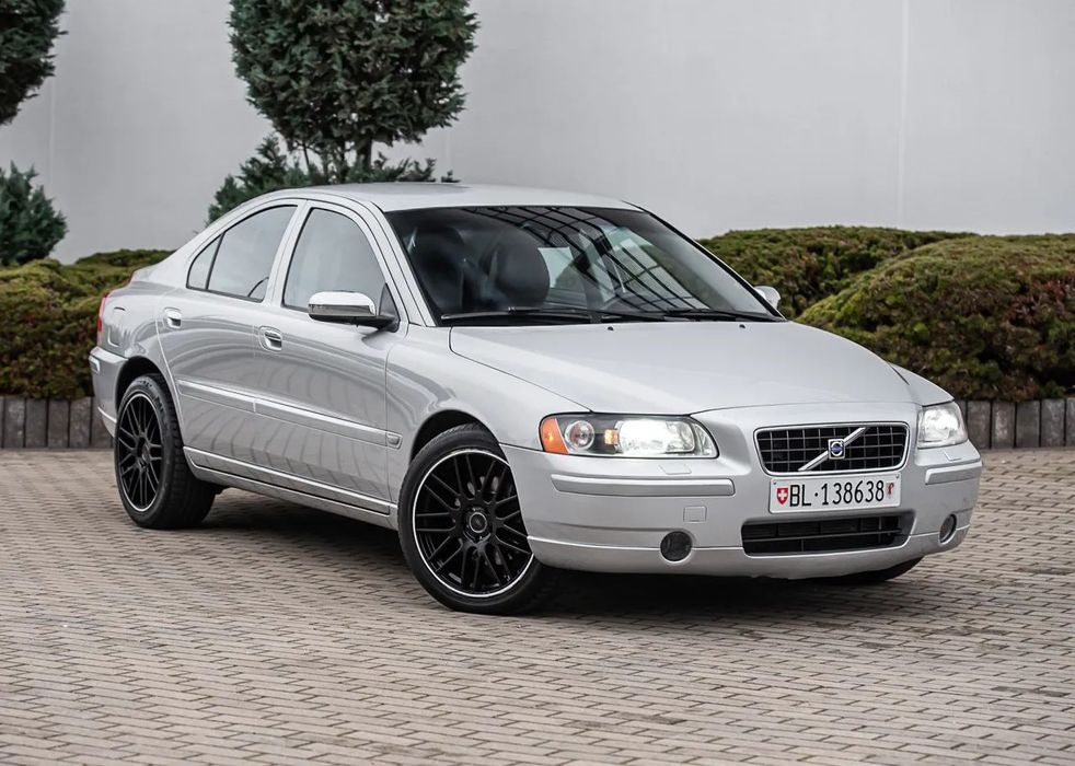 Volvo S60 2.5T 210KM Półskóra Xenon Grzane Fotele Tempomat Parktronic Serwis