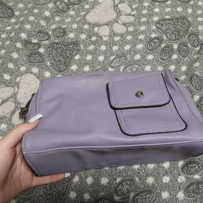 Сумка ніжно фіолетового кольору  Б/у