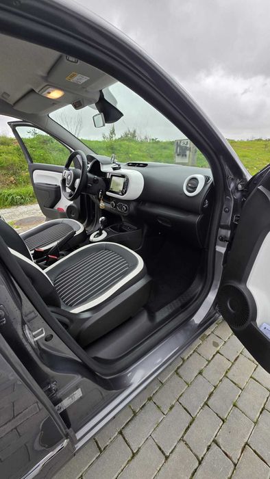 Renault Twingo Elétrico TECHNO