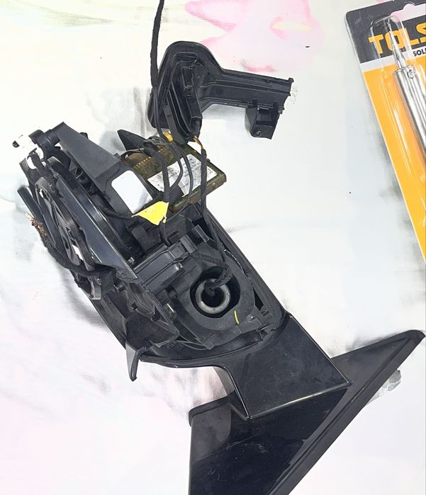 Зеркало г20 ,запчастини від дзеркала BMW G20 3 series