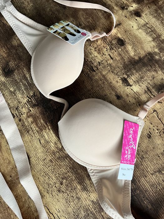 Biustonosz z obnizonym stanem 75B push up odpinane ramiaczka beżowy