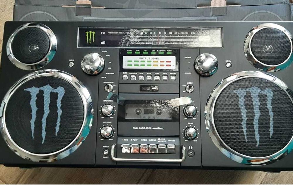 Boombox Monster Energy - Aparelhagem em Caixa - NOVA
