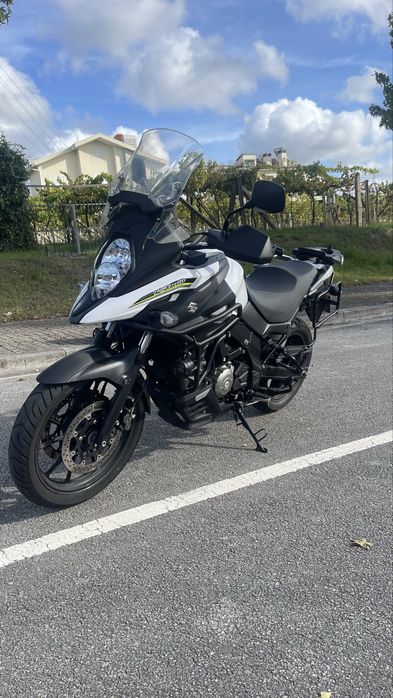 Suzuki v strom 650