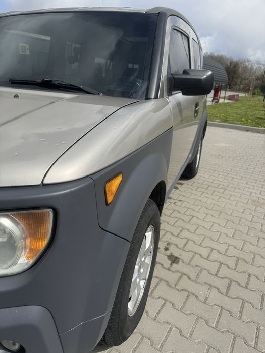 Honda Element в хорошому стані