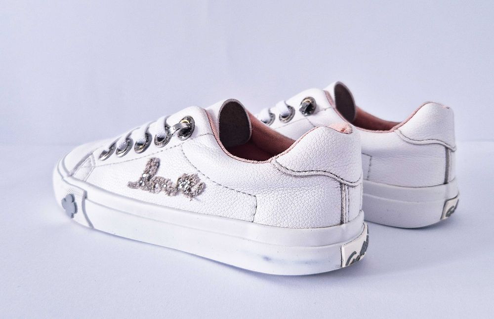 Białe skórzane sneakersy trampki Go4it 28