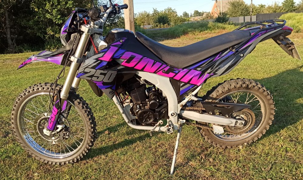 Продам мот. Loncin 250, лонсін