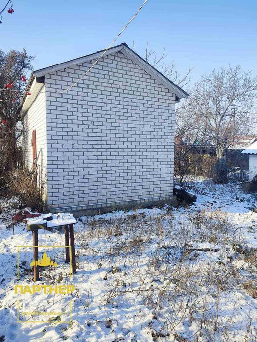 Продаж  будинку   Кременчук + 50 соток землі.