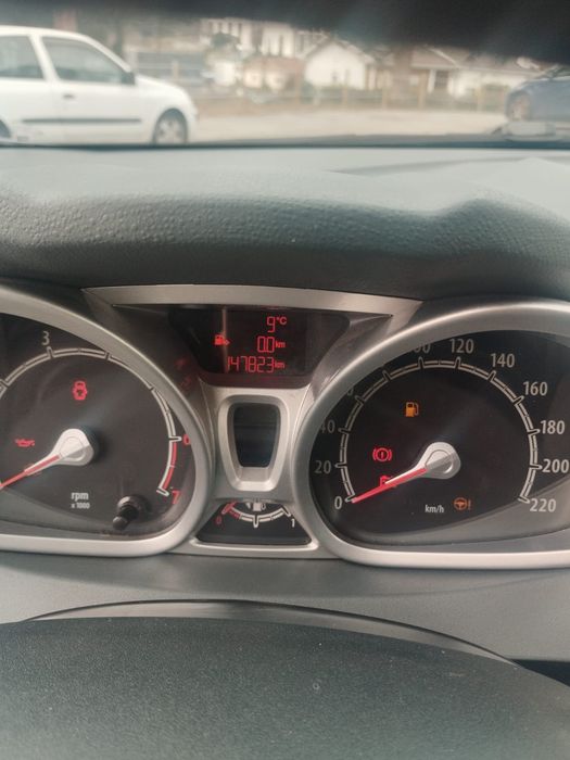 Vendo Ford Fiesta 1.2