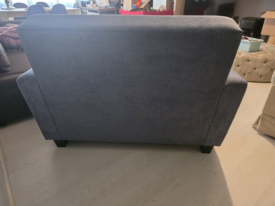 Sofá tecido 2 lugares
