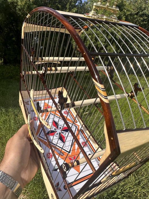 Gaiola de madeira, exclusiva em Portugal