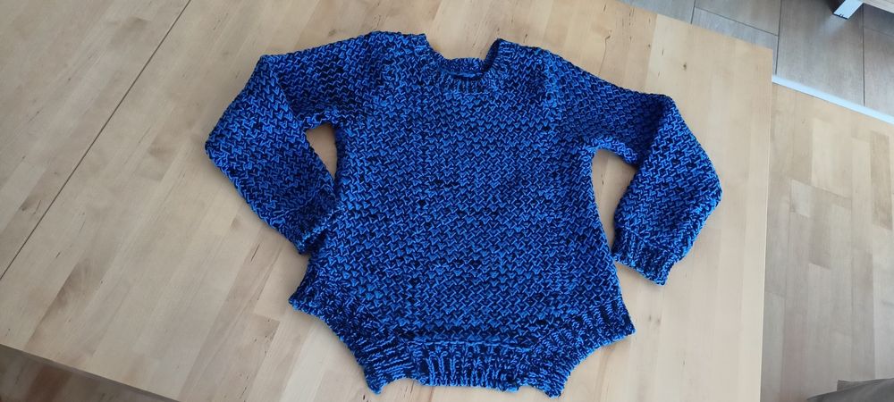 Sweter gruby niebiesko-czarny clockhouse