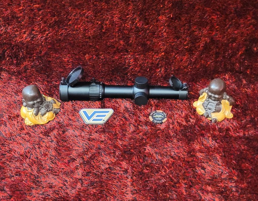 Mira  profissional para caça.  CONSTANTINE  1-10×24. Nova 350euros