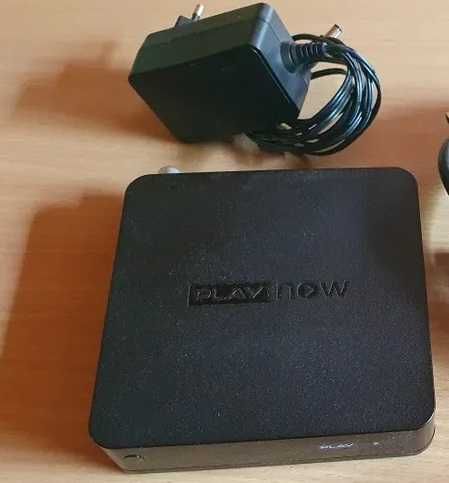 Smart TV BOX CS50001 telewizja internetowa bez ograniczeń ładny BOKSik