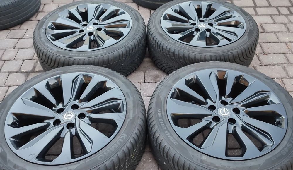 Felgi Aluminiowe Oryg. Opel Astra GTC Cascada Zafira C Insignia B 19 Cali 5x115 8Jx19 Et36 Ø70,3mm Czarny Połysk Starogard Gdański