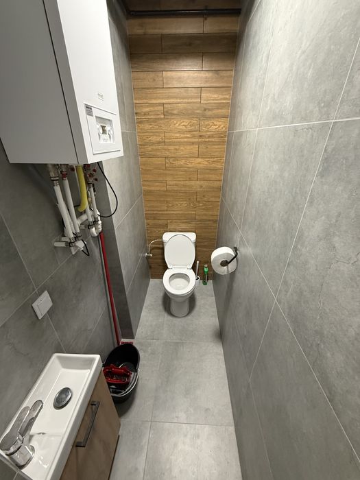 Duży pokój z balkonem blisko metro m2