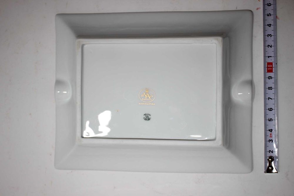 Cinzeiro Porcelana-Vista Alegre-Manufactura-Mariposa-Vermelho Dourado