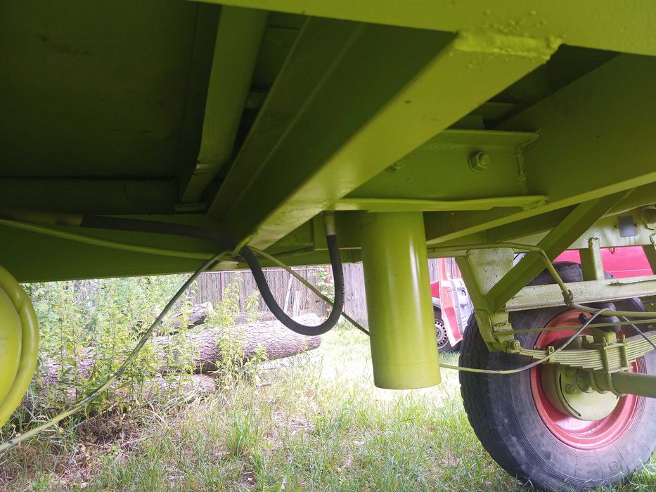 Przyczepa wywrotka Sanok autosan D-47A 3-str, mtz 82 belarus