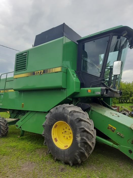 John Deere 1177 комбайн