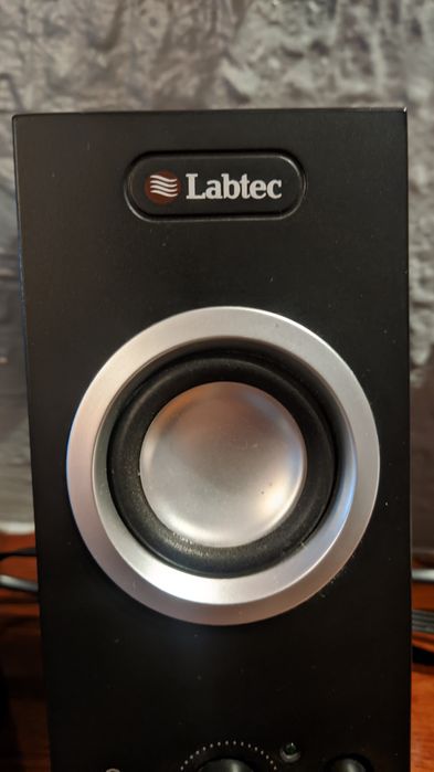 Colunas Estéreo Labtec