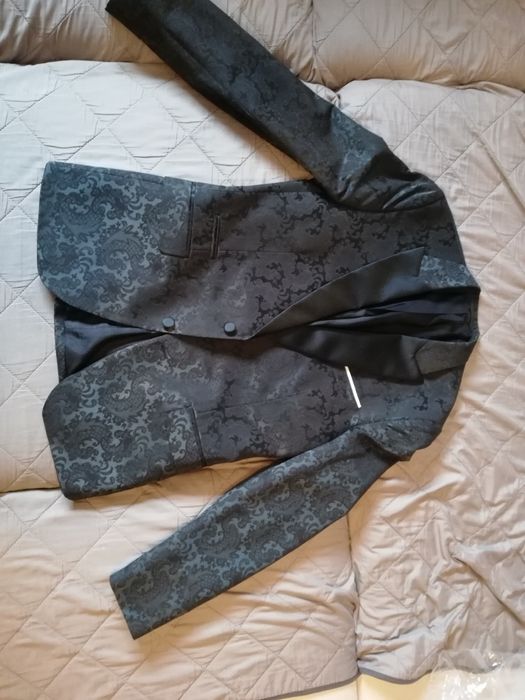Wyjątkowy garnitur męski