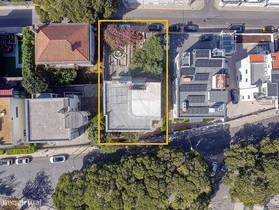 Moradia T9 para venda