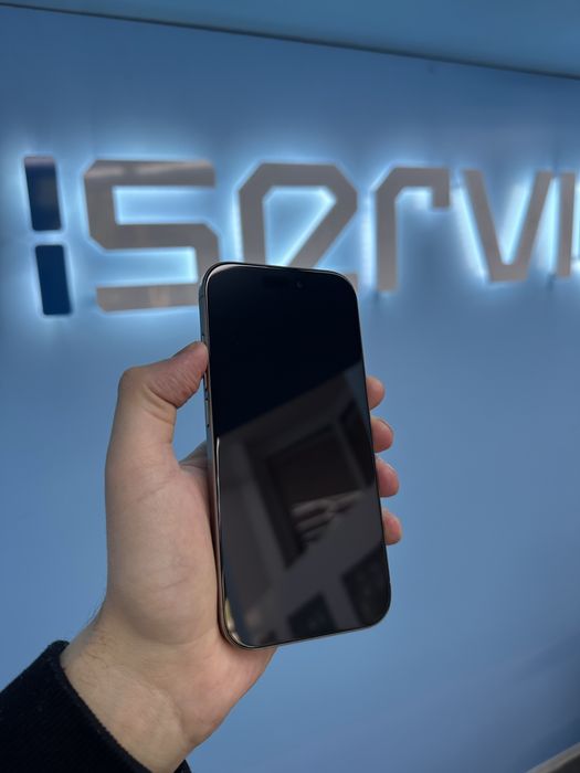 iPhone 16 PRO 128 GB BATERIA 98% GWARANCJA 12 miesiecy !!!