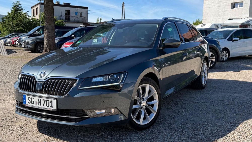 Skoda Superb Piękna Superb 1.4 150KM XenonKameraPanoramaAutomatNavi