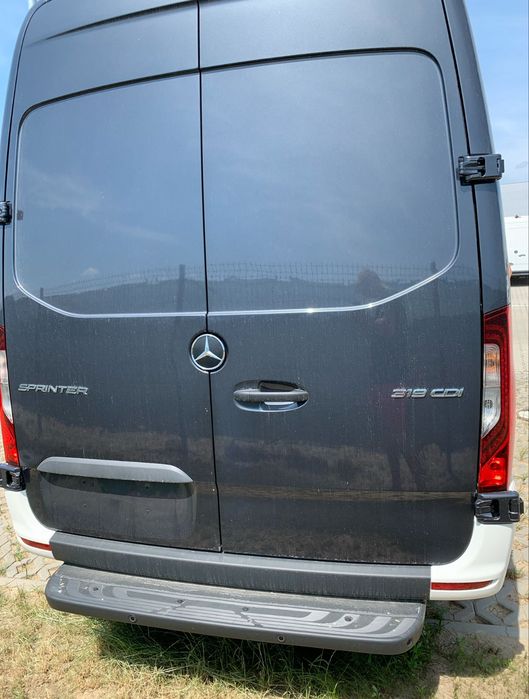 Auto mercedes Sprinter nowy