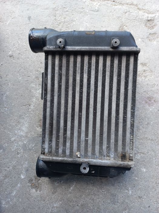 Intercooler chłodnica lewa audi a4 b7 1.8t turbo