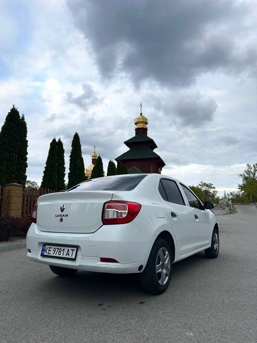 Продам авто RENAULT