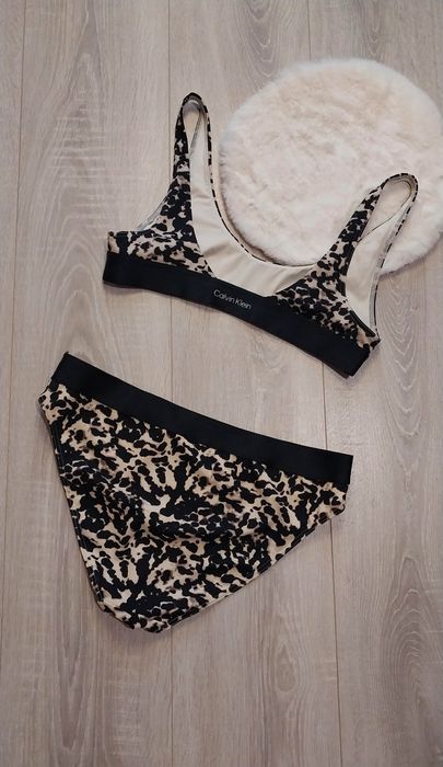 Купальник Calvin Klein