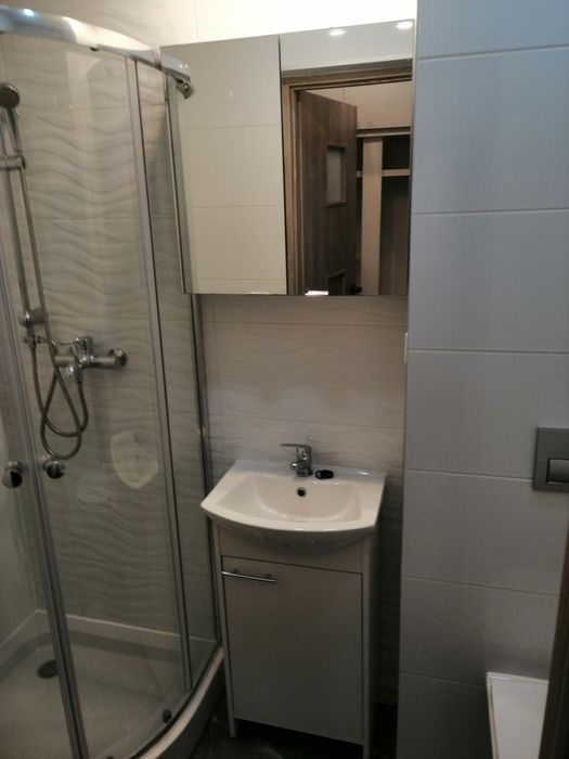 Remonty  montaż  drzwi paneli  okien  elektryk