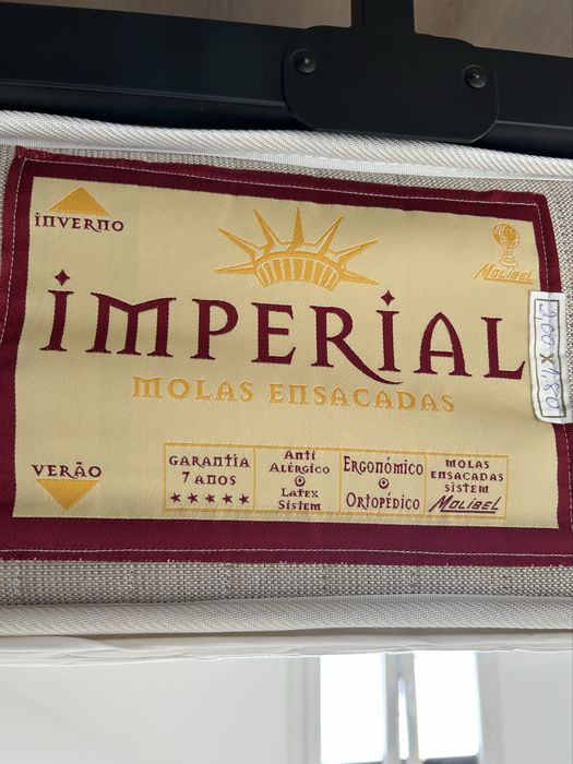 Colchão 180x200 “Novo” molas ensacadas com resguardo e 2 lençois de baixo