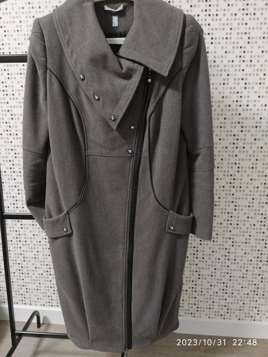 Осіннє пальто р.50-52