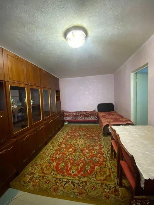 Продам 2-комн квартиру в районе Янтарная ул.