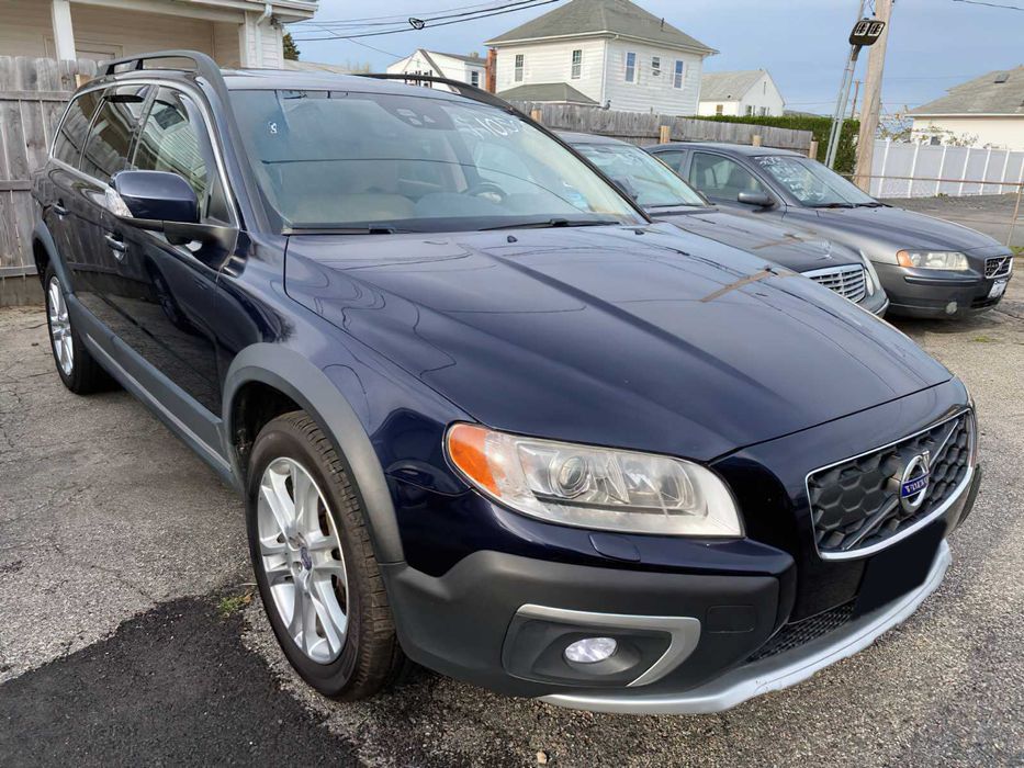 Volvo XC70 T5 Premier      2016