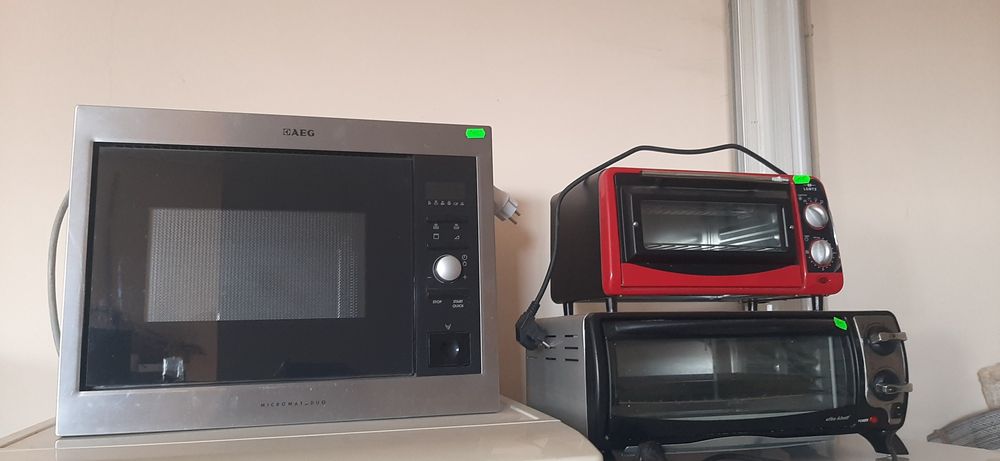 Мікрохвильова піч з німеччини