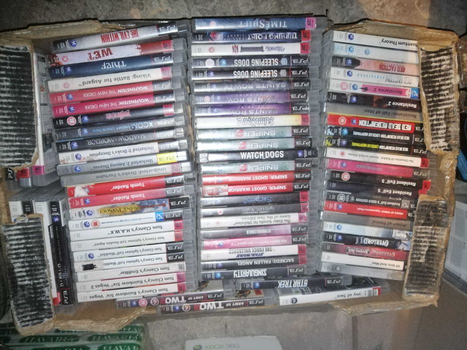 Konsola PS3 Super Slim 500gb Stan idealny z kartonem PlayStation 3