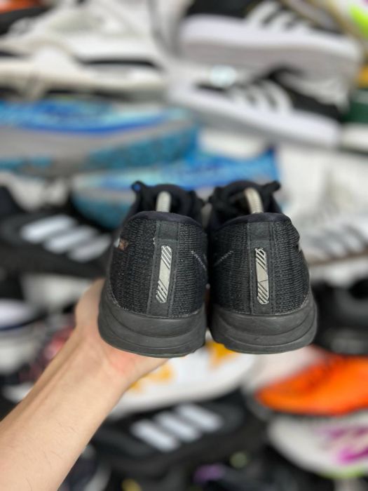 Кроссовки Asics Оригинал р(40)