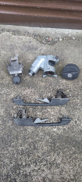 Komplet zamków klamek pod jeden kluczyk golf 2 Jetta a2 oryginał