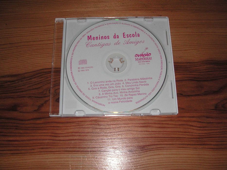 CD Escolinha de Música e Meninos da Escola - Cantigas de Amigos