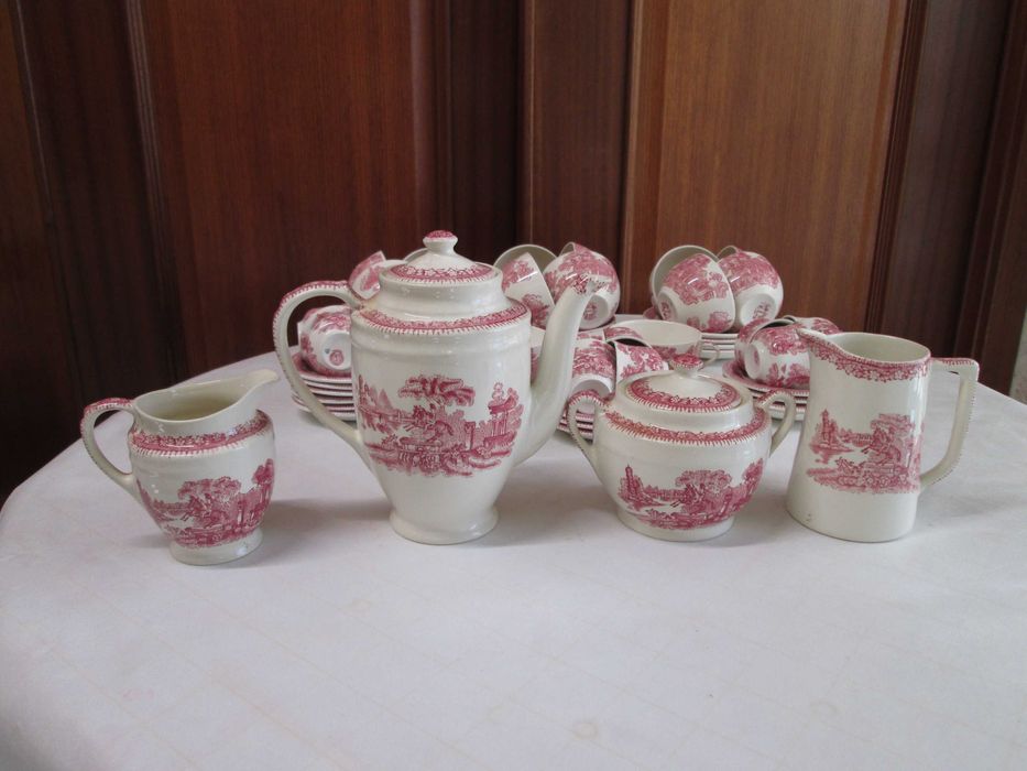 Serviço de Chá e Serviço de Café - Estátua Rosa - Gilman&CTA - Sacavém